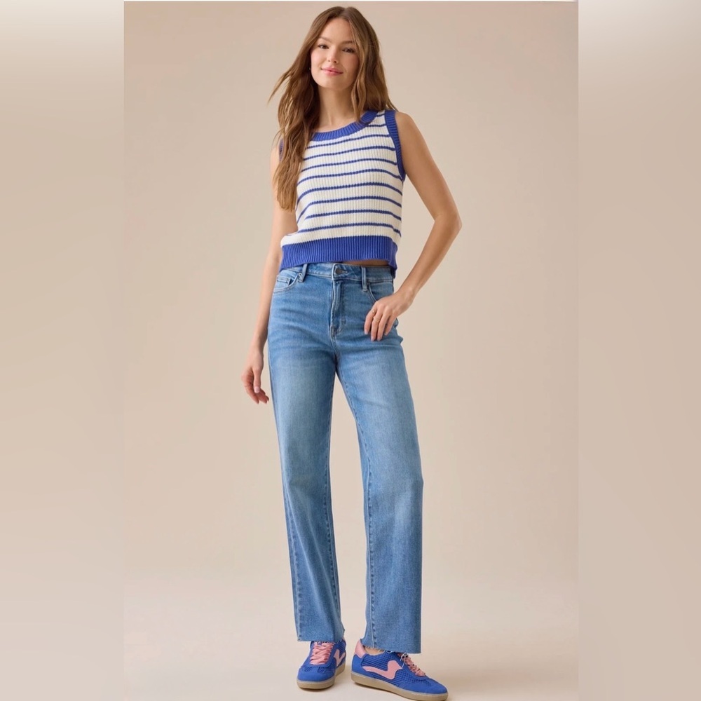 Altar’d State High Rise Straight Leg Jeans – Size 24